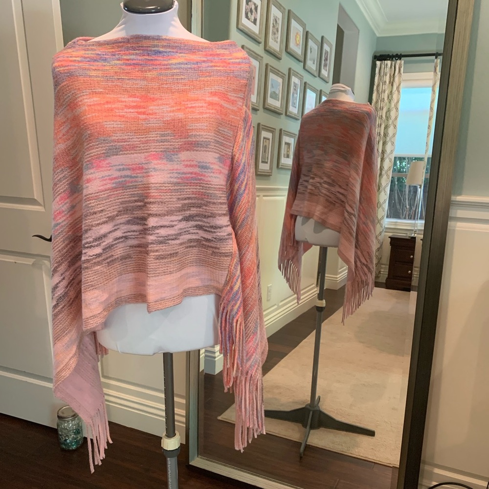 Source Unknown Multicolor Cape with Fringe